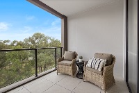 Vera Rouse-Hill-272 Large