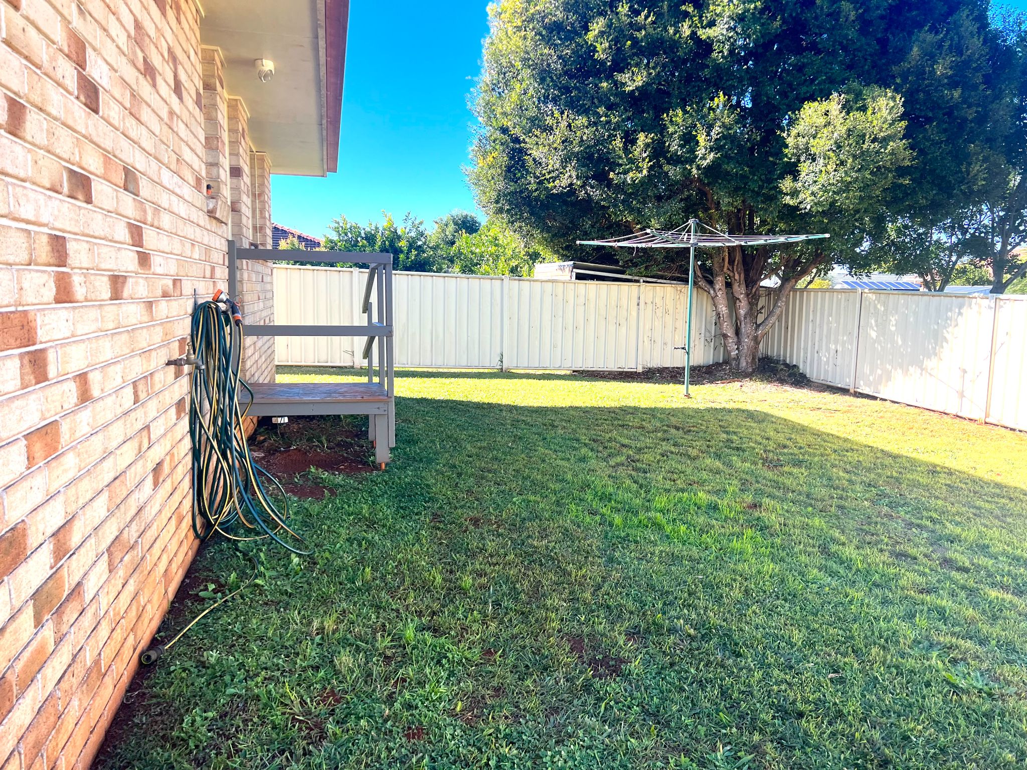 63CE2736 CF50-463D-A3C3-383121450142