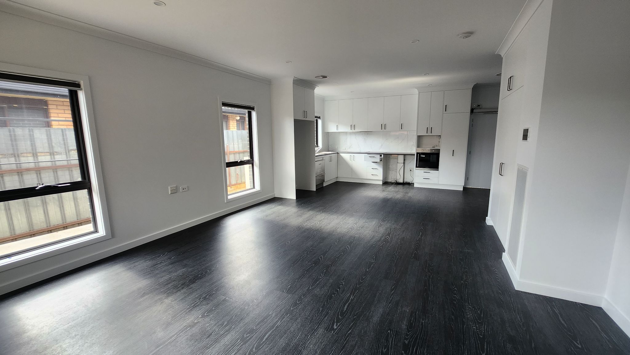 402 Dick Road3