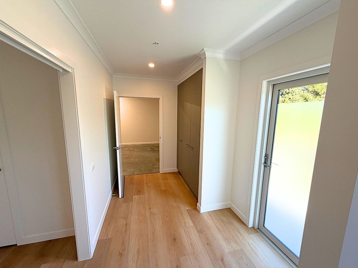 Morwell 11 Rear access