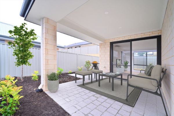 3 Draper Wy Ellenbrook Back_Resized