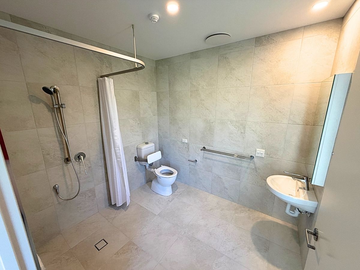 Morwell 11 ensuite2