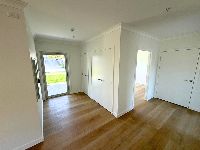 Morwell 11 Front foyer