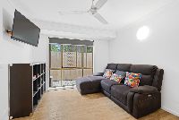 005 Open2view_ID986441-66_Martindale_Street__Corinda