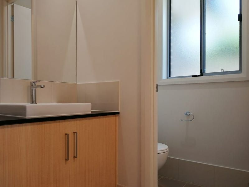 Bathroom 3 Athlestone