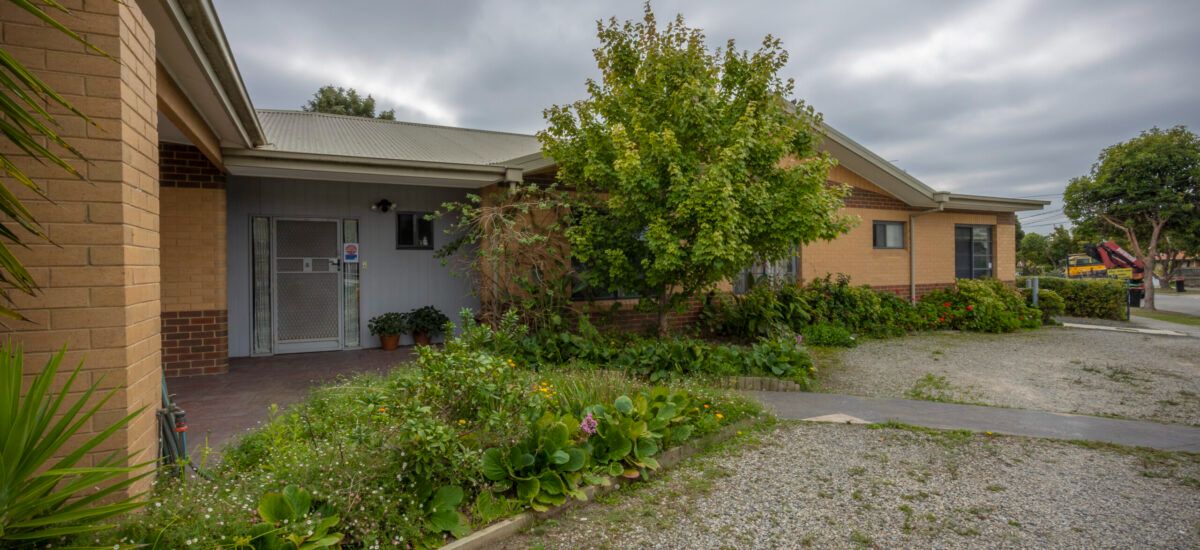 243A4690 retouch-scaled-1200x550-c-center