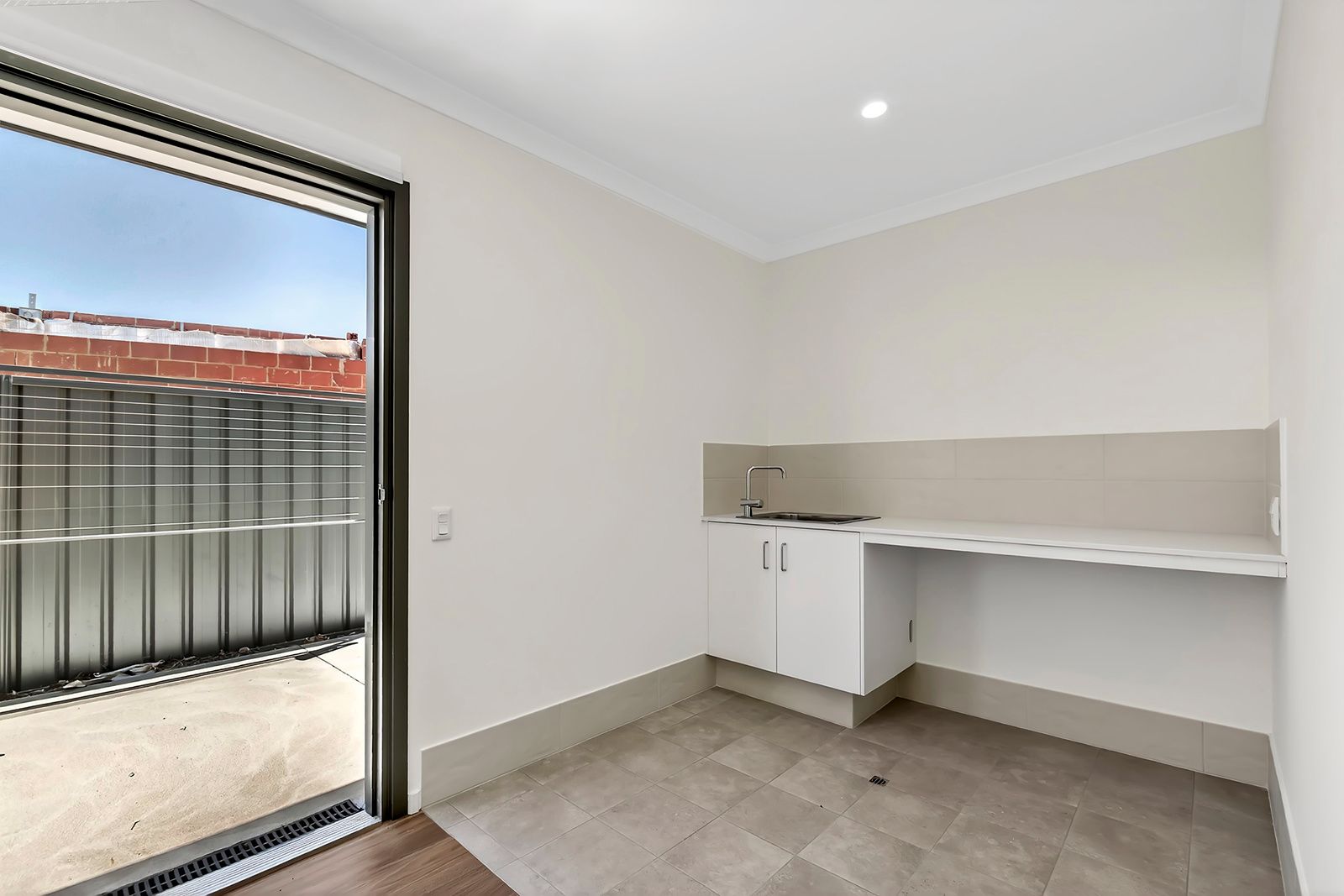 015 Open2view_ID999326-22_Shebelle_Way__Hilbert