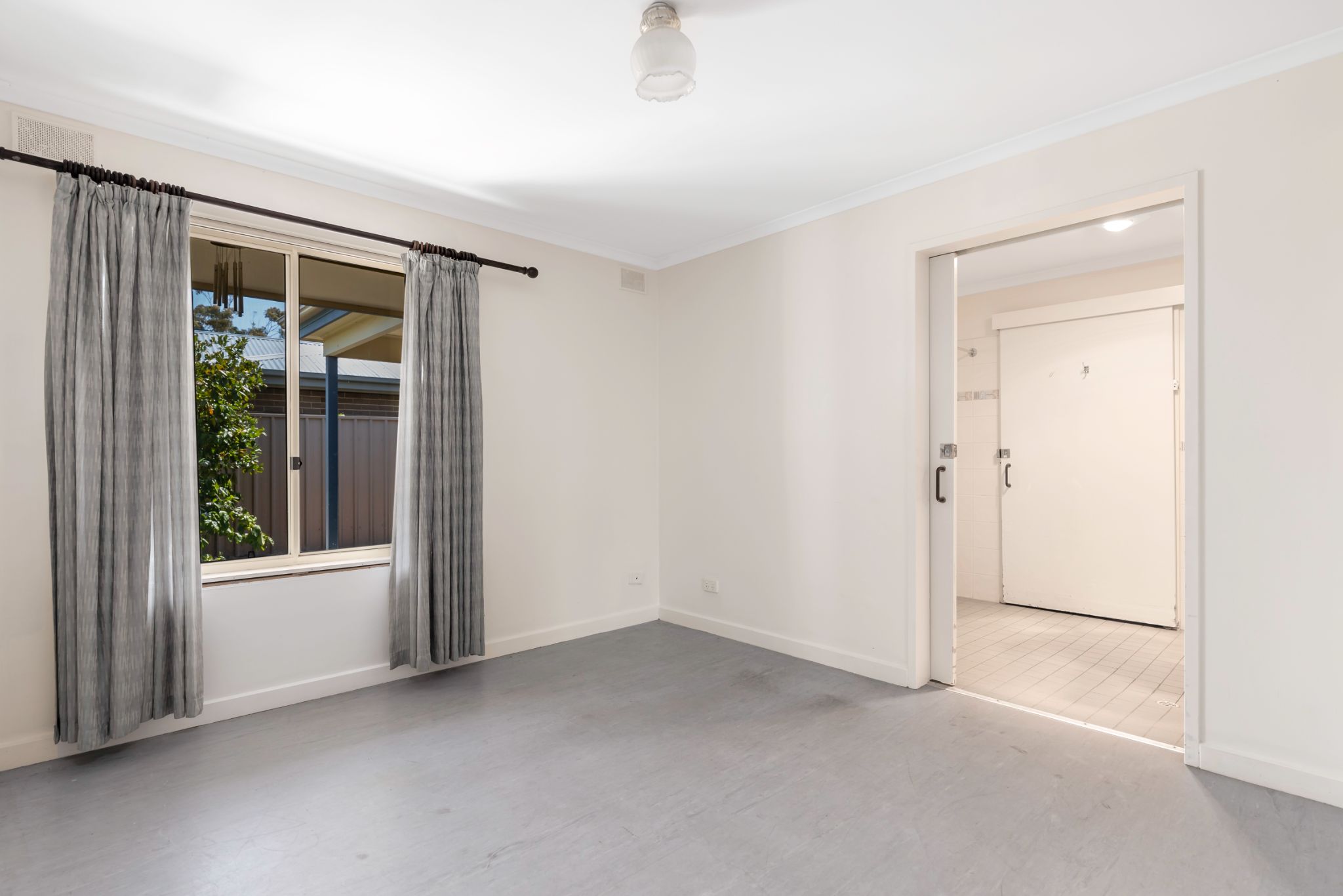 Dover Gardens   34-36 Rugby Street - 01