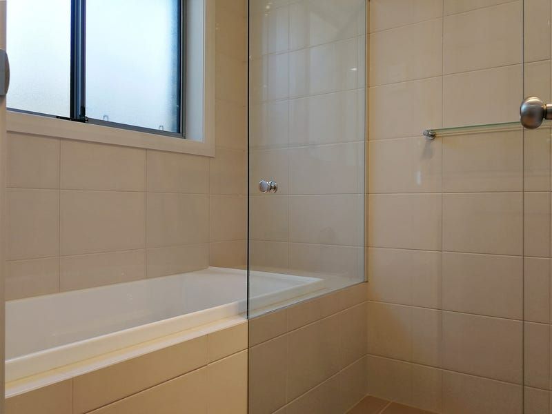 Bathroom 4 Athlestone