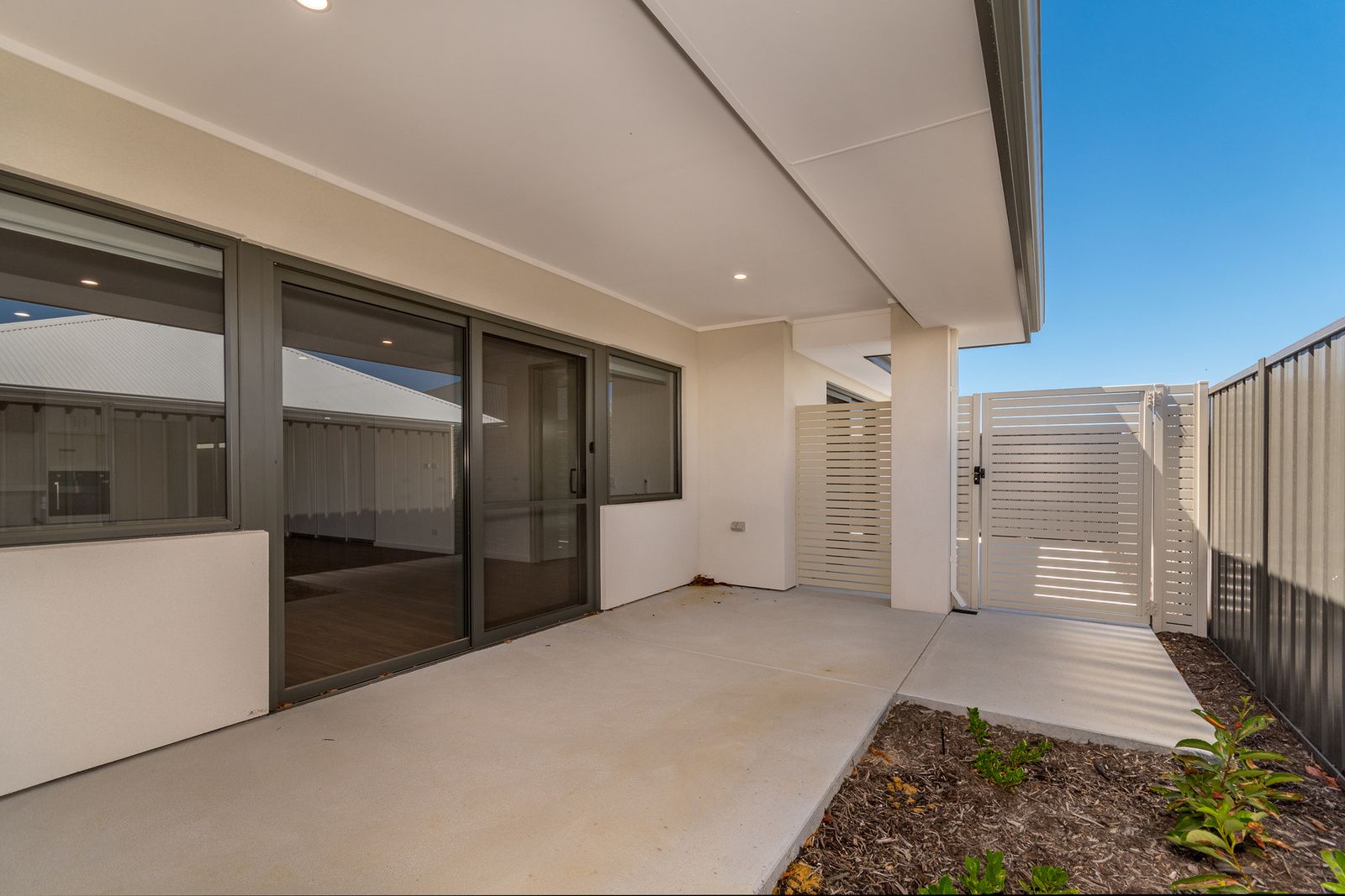 022 Open2view_ID999326-22_Shebelle_Way__Hilbert