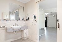 Dover Gardens   34-36 Rugby Street - 04