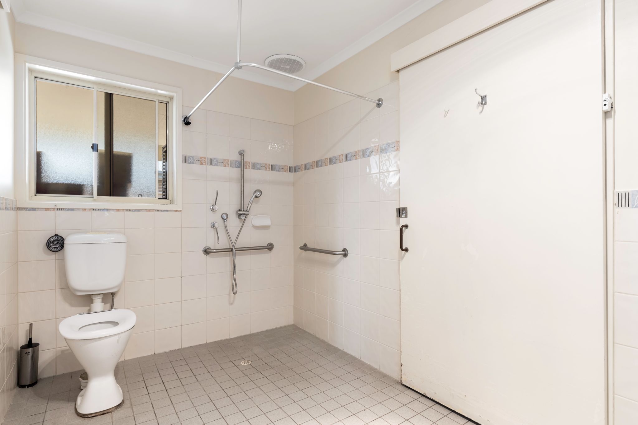 Dover Gardens   34-36 Rugby Street - 03