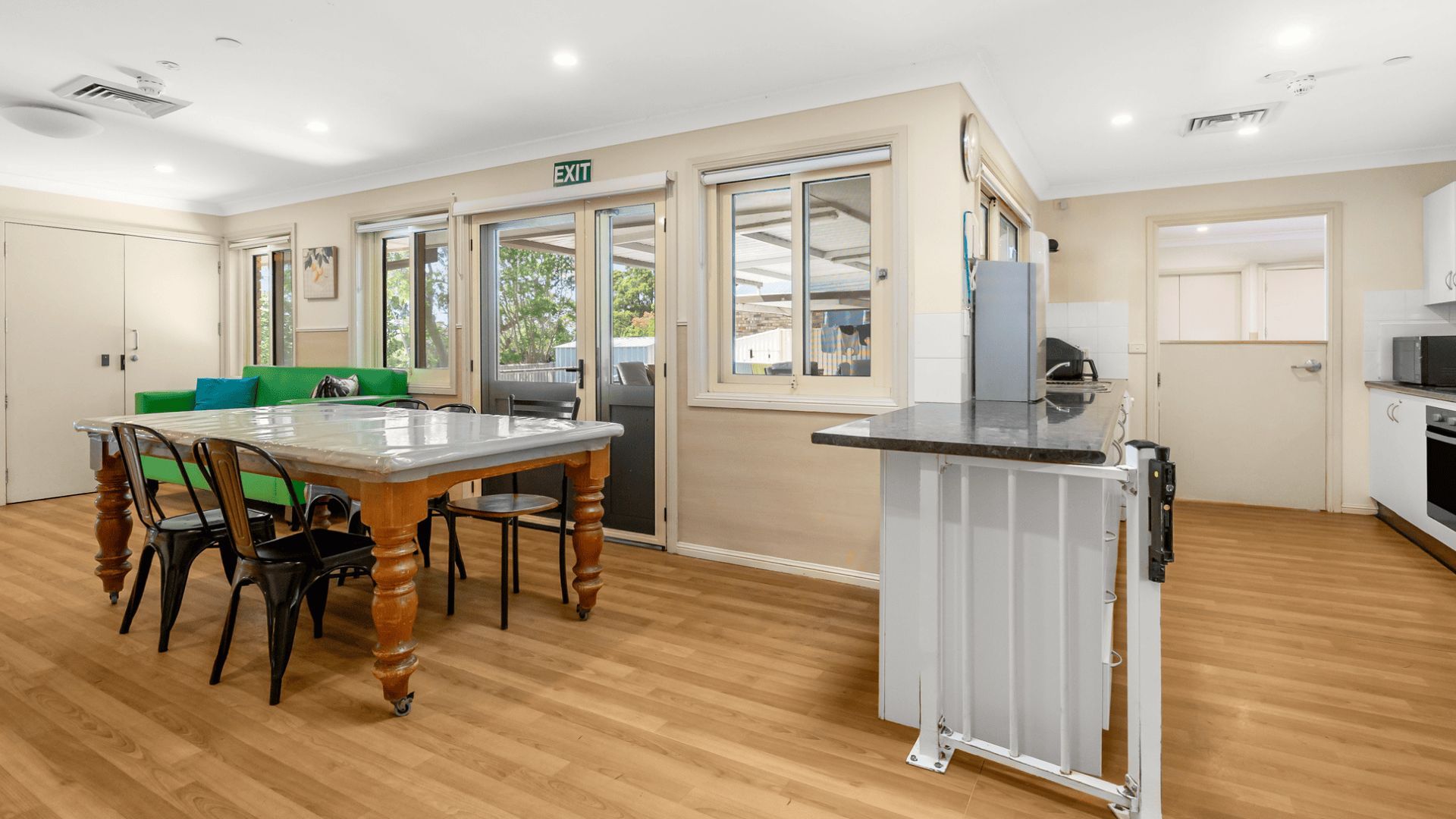 Hornsby Heights_Dining