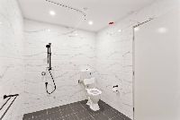Toilet scaled