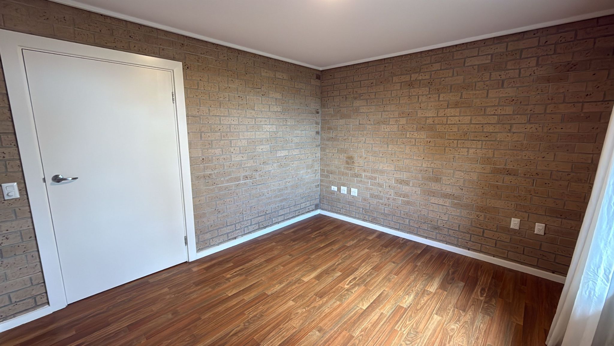 rowe street 6