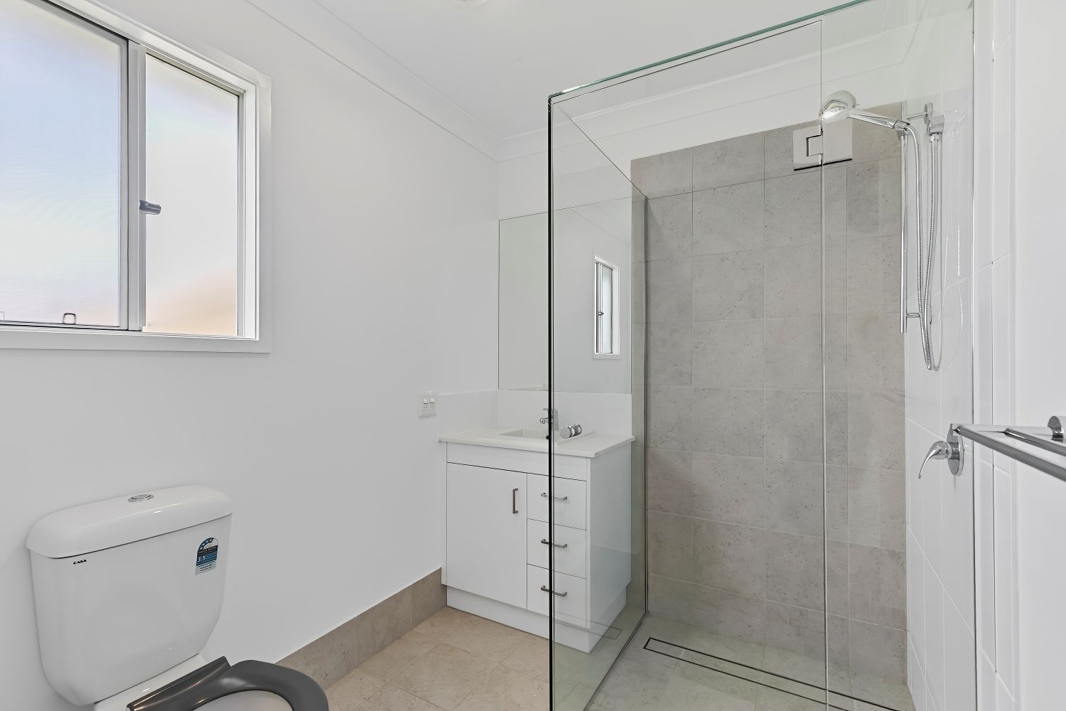 012 Open2view_ID941399-1_Dorrigo_Court