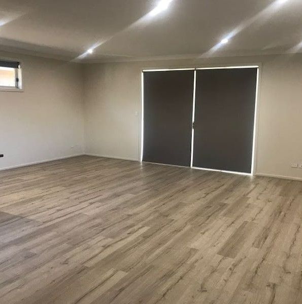 Dinning Area Woodville