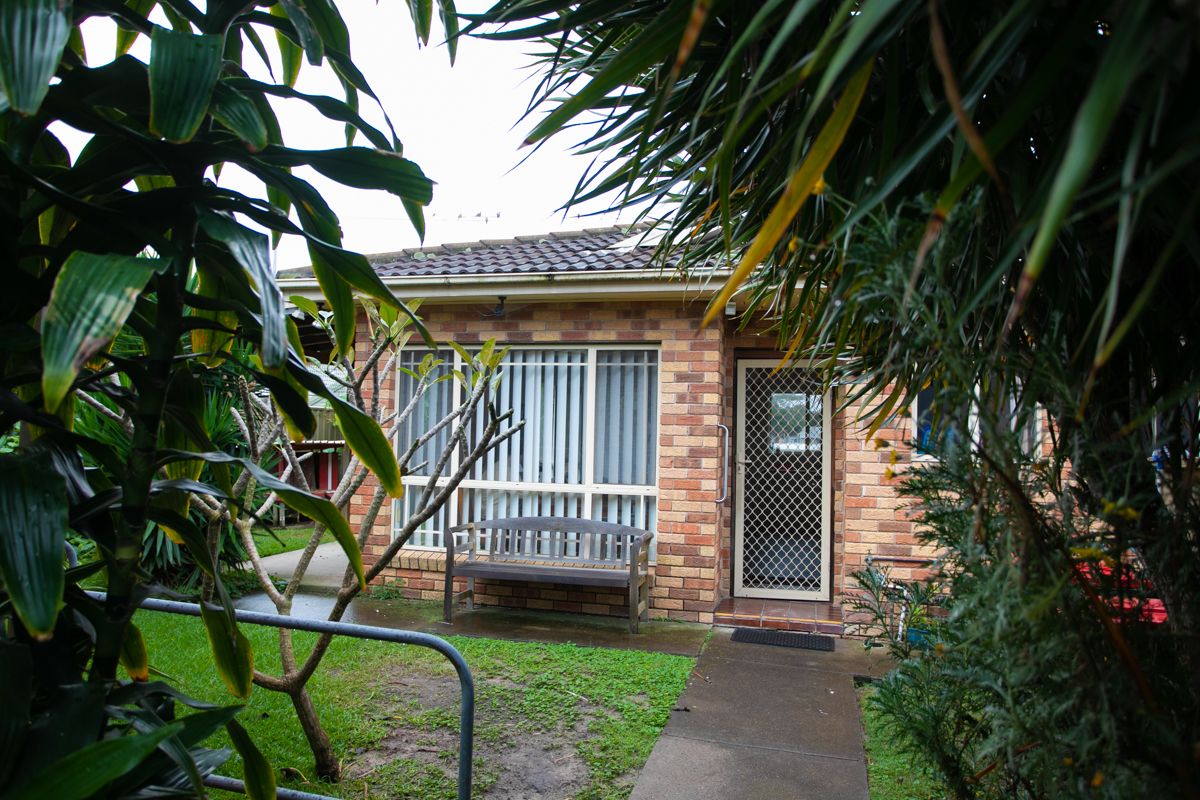 SIL030 Outside Areas