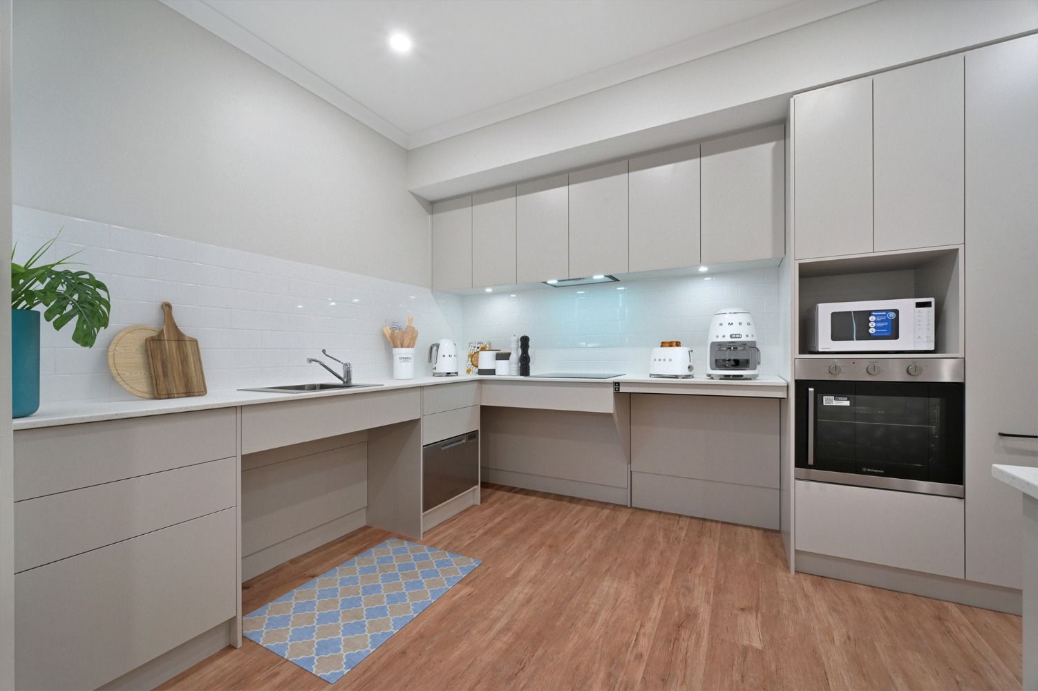 WEB Y25 514 Kitchen View01_Indus Way