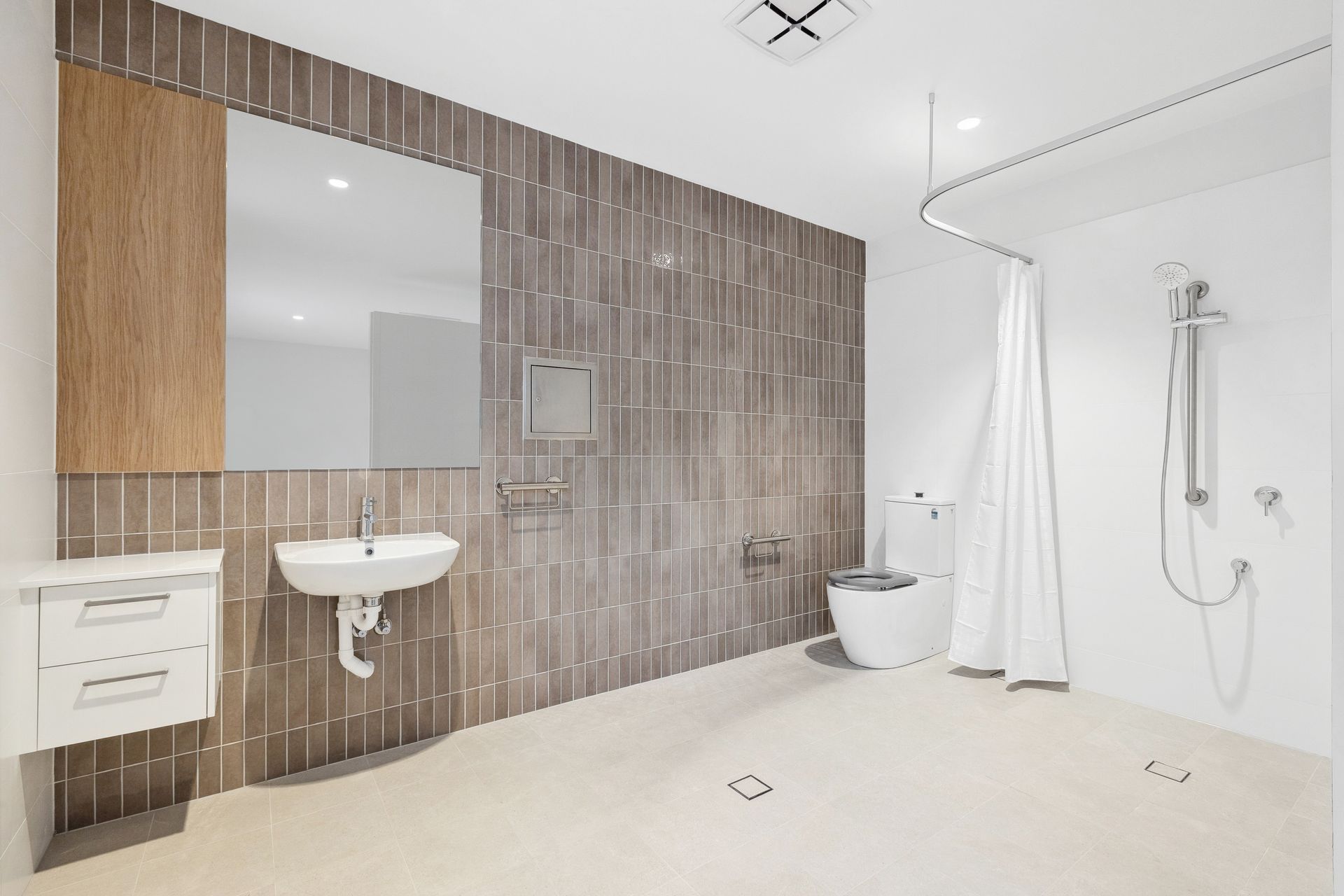 9 21b Purvis St, Hamilton Hill 08