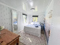 750D1317 7A58-4D2E-9A4C-4AA4FBC20E65