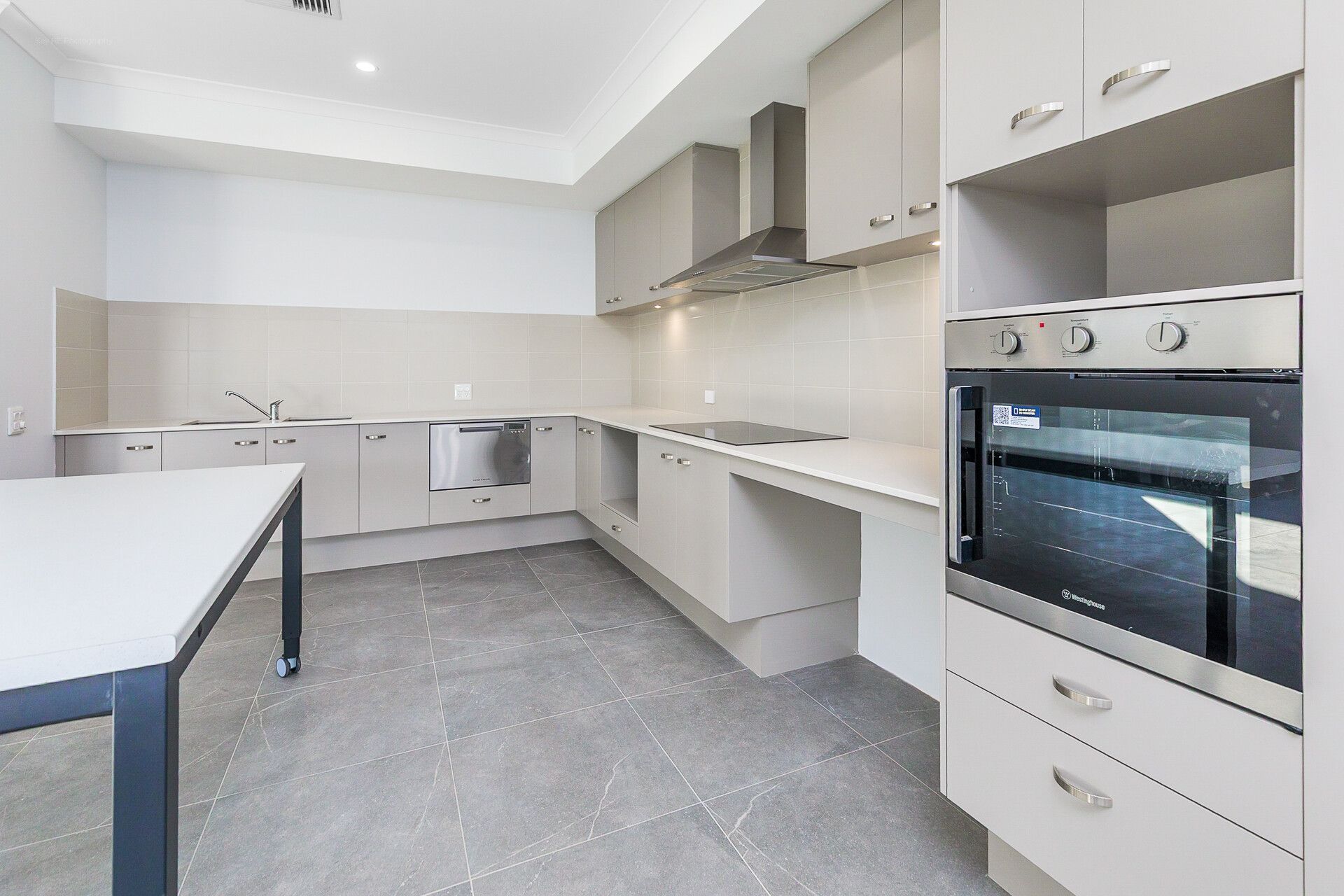 mouakqddahsothqfihj0