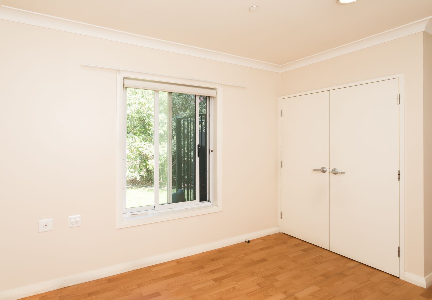 SIL 004 Granville   SC Bedroom (LR)-0001 - Copy