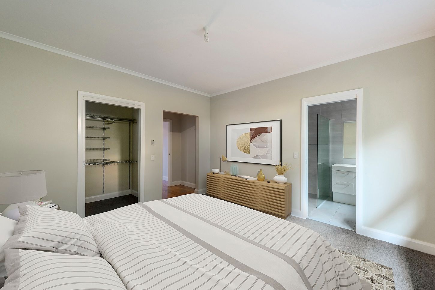 es3qccjh8g1uipuhwhqz