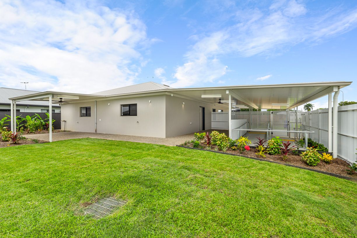 8 DowningSt Innisfail_LowRes-11