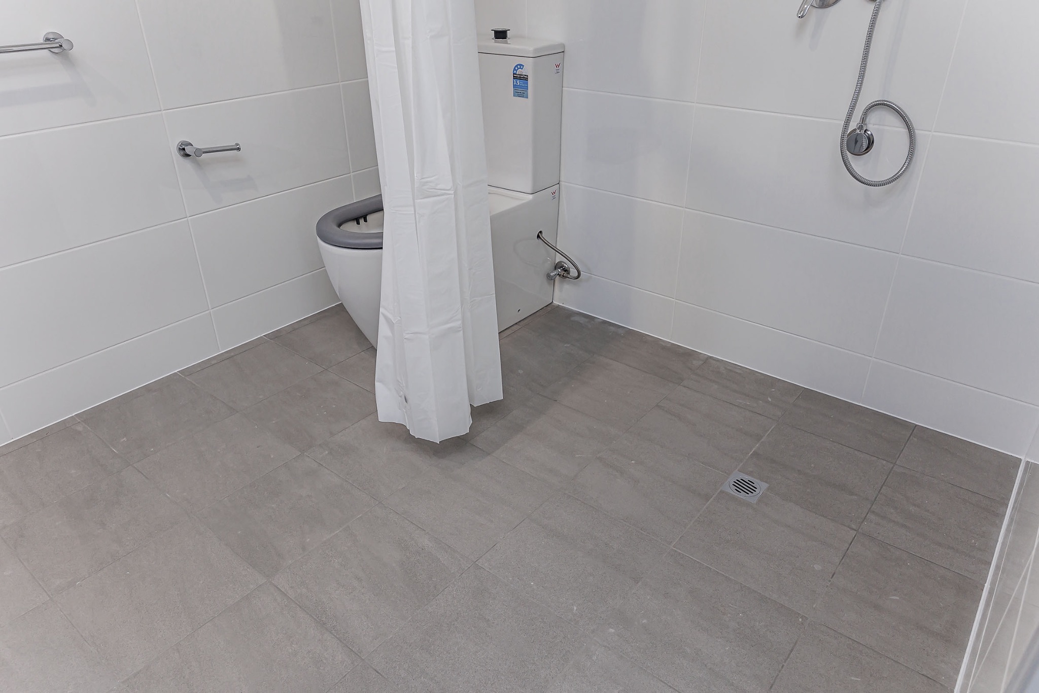 shower no step