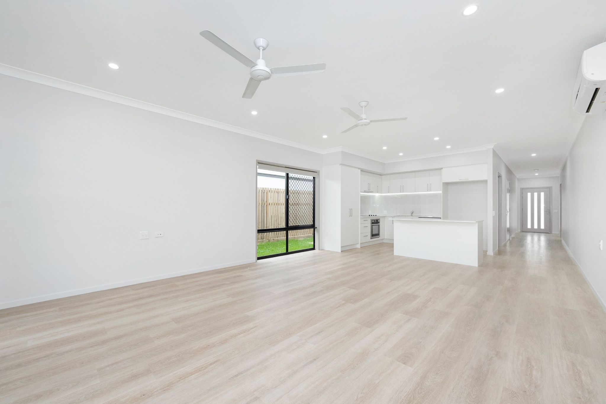 Bayswater Rd 141   Living to Kitchen