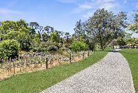 Reservoir   Edwardes Lake Park 2 LR No Logo