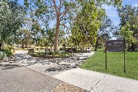 Reservoir   Edwardes Lake Park 1 LR No Logo