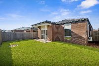 26 Mimosa_Drive_Beveridge_VIC_3753-26_Mimosa_Drive-Bruno_Calfapietra_132_1600_24