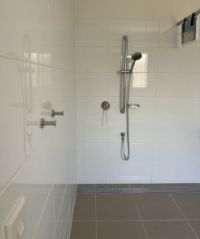 FINAL PHOTOS Lot 834 Edinburgh Cres  23)