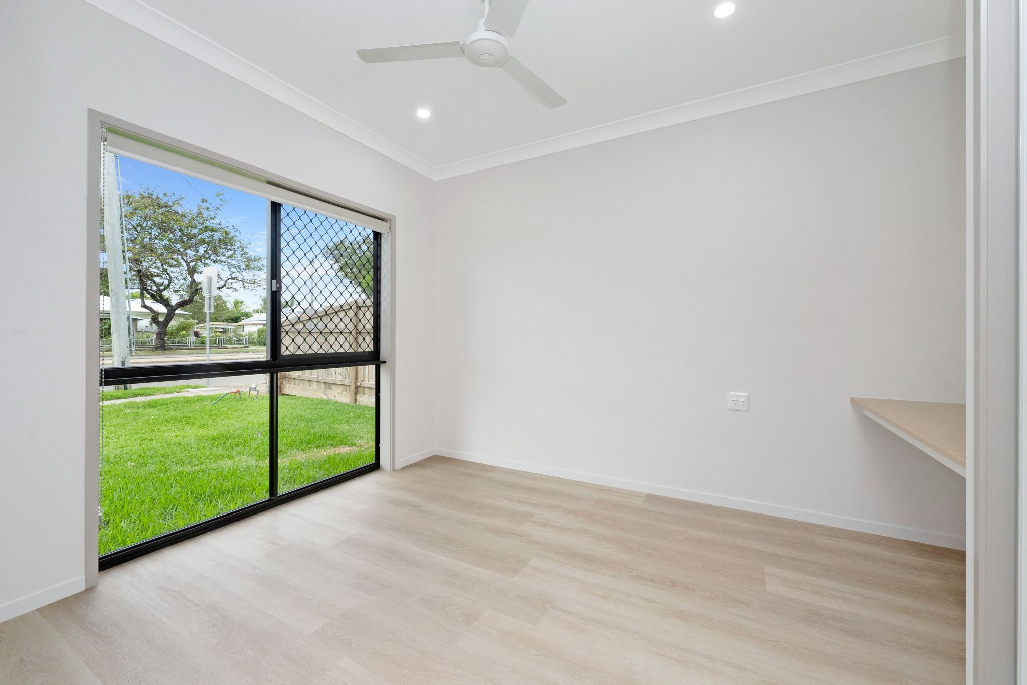 Bayswater Rd 141   OOA