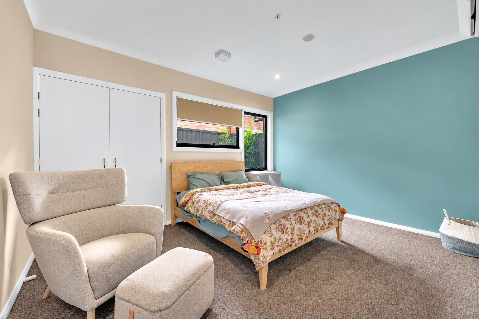 Concord West WH1 bedroom vacant