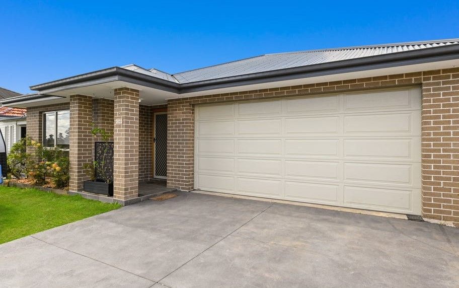 Padstow Heights Front