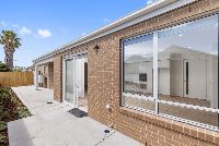 Langford   Unit 2 Alfresco and Courtyard 2 LR No Logo