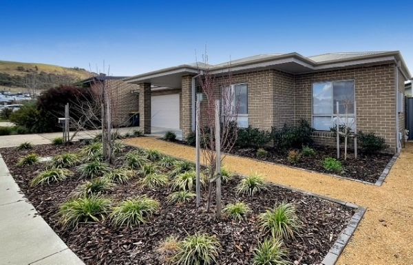 thumbnail image0 (1)