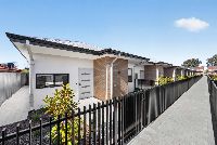 2 1132 john st - 02