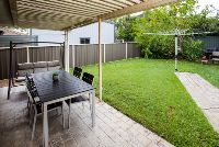 SIL024 LR-Kanwal-Duplex 1_ Shared Outdoor-Backyard Area-8814