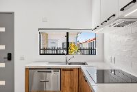 11 1132 john st - 11