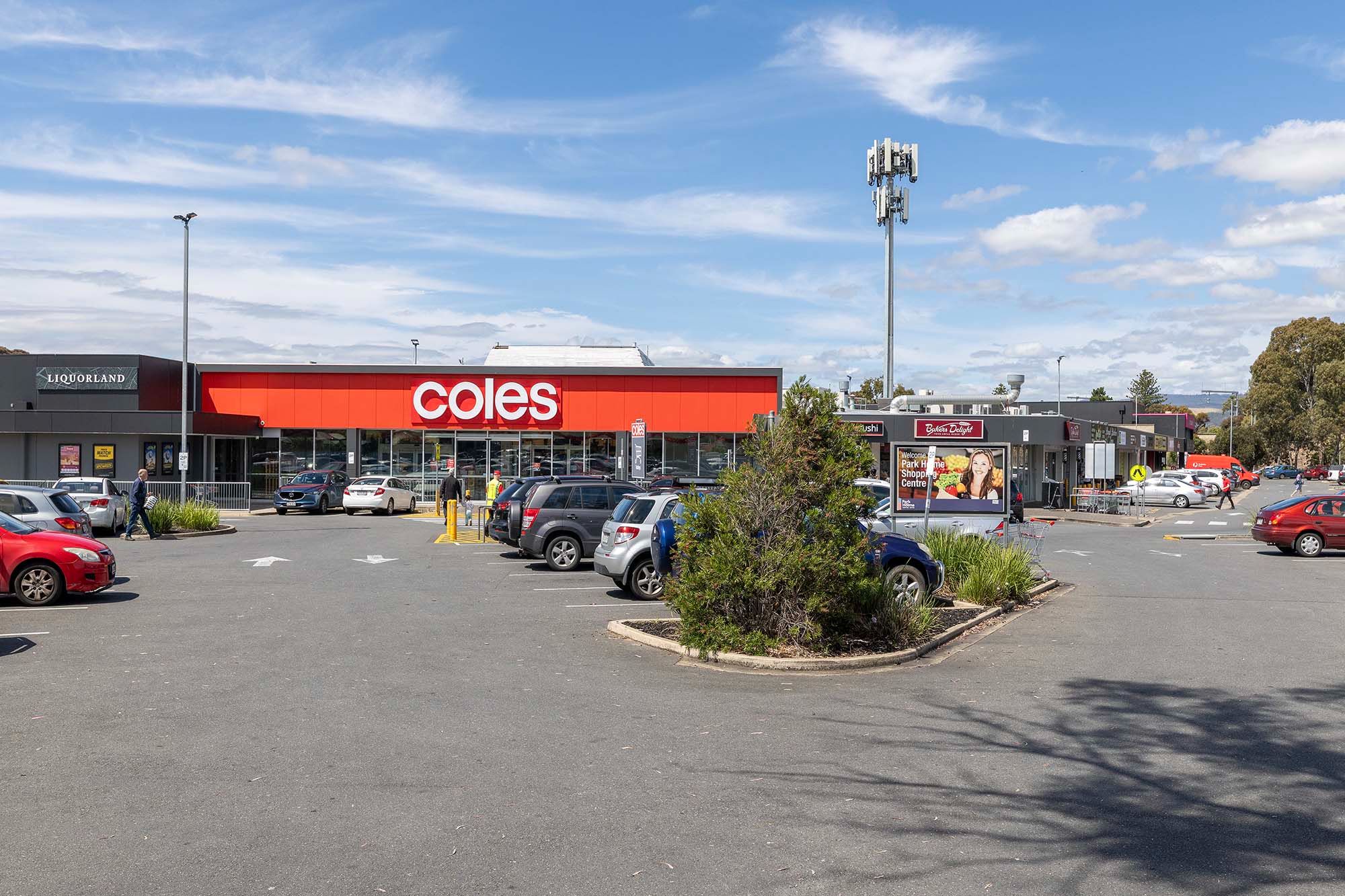 Park Holme Shopping Centre LR No Logo