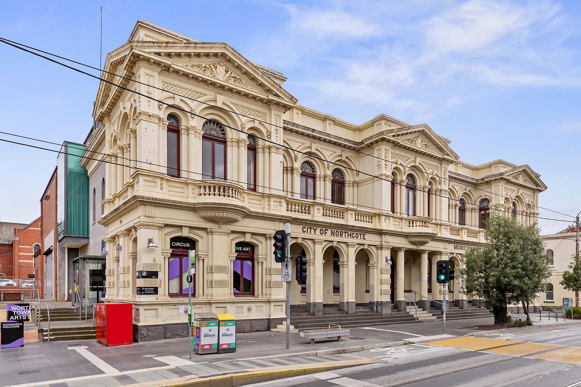Thornbury   Northcote Town Hall LR No Logo