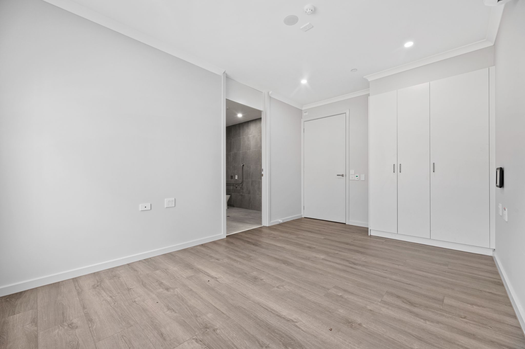 33 Harry Street Cranbourne 006