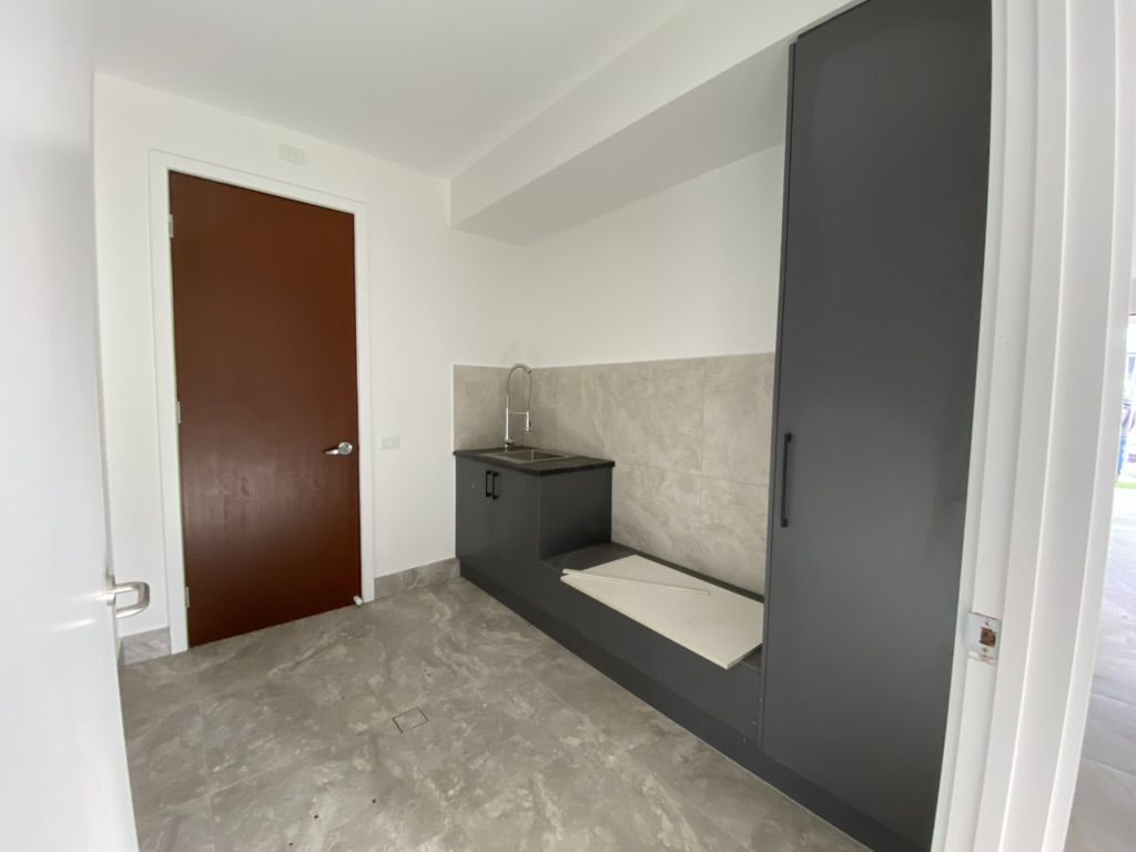 3B421854 E57D-46BD-81B0-24580B6DD8AD_1_105_c