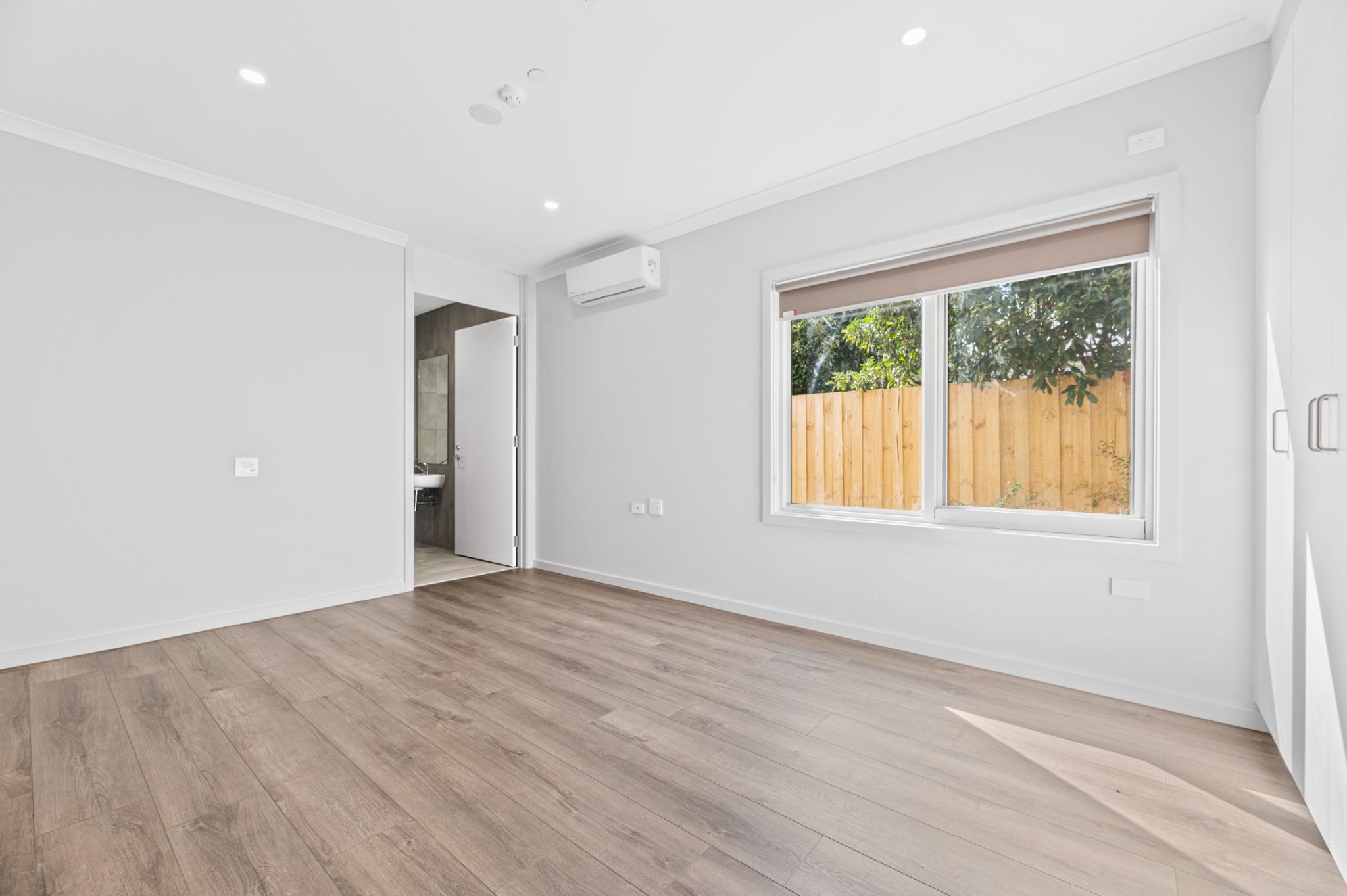 33 Harry Street Cranbourne 009