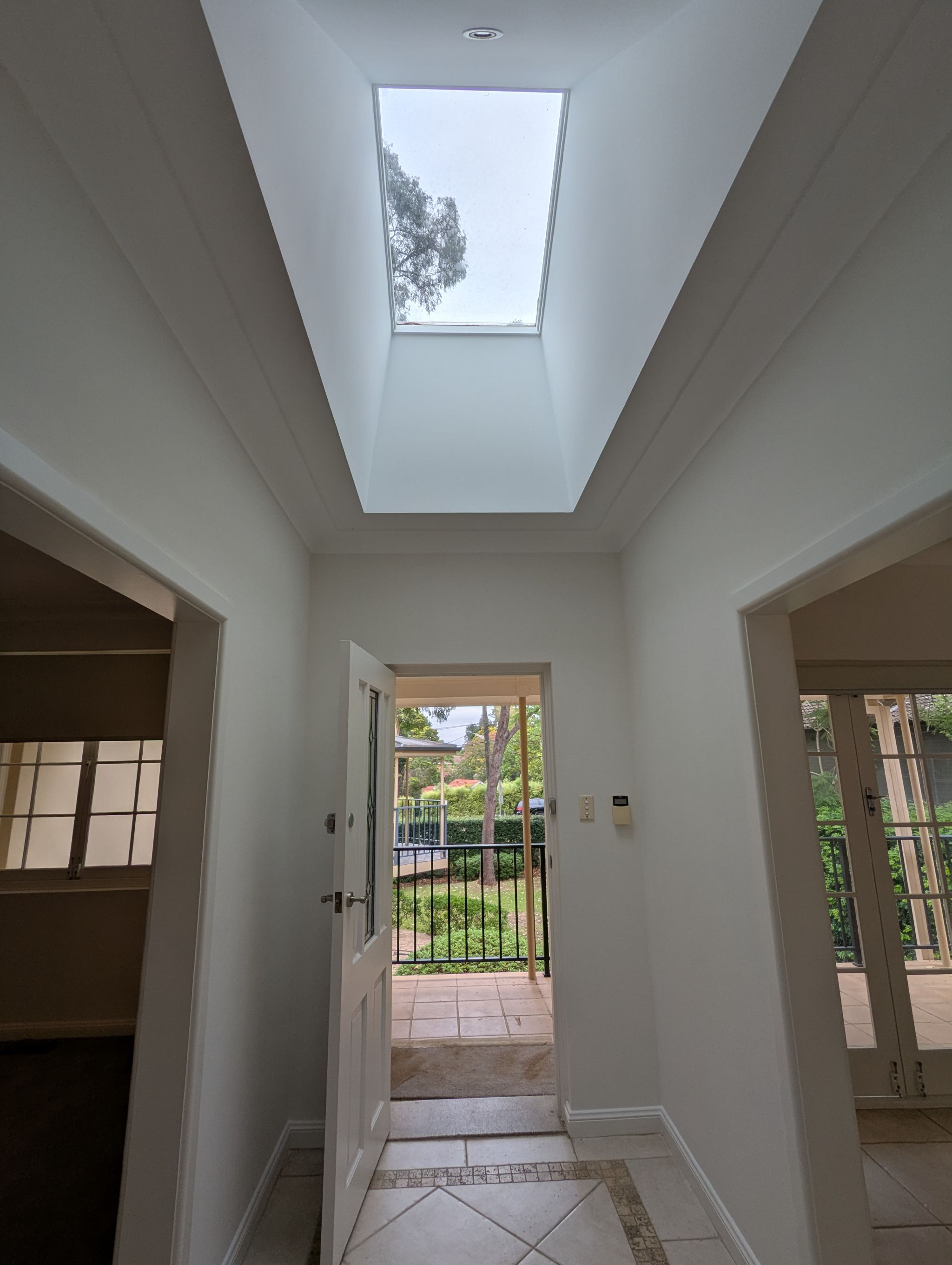 PXL 20250221_005405443