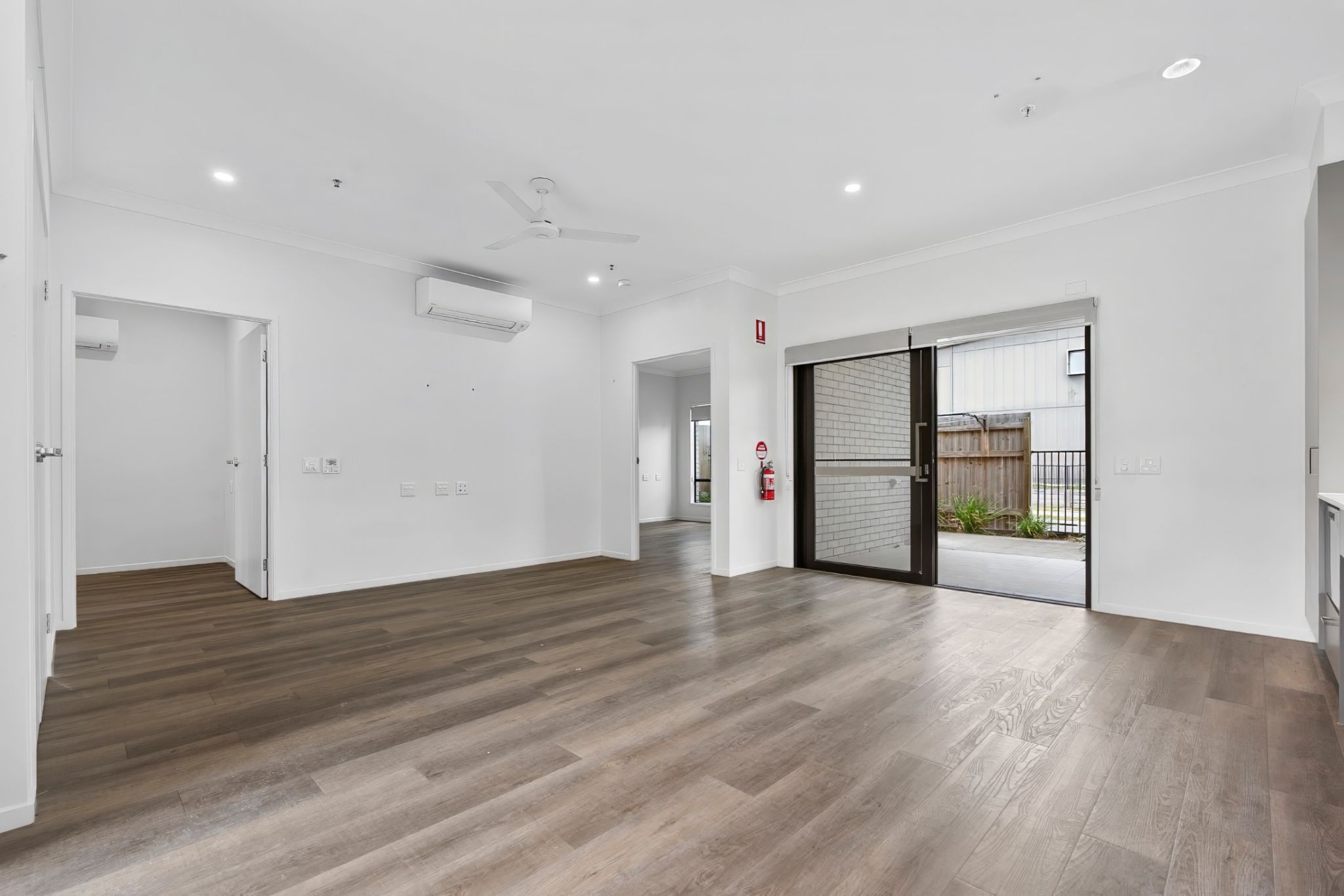 online image-compressor_011_Open2view_ID1013572-64_Napier_Avenue